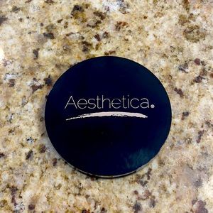Aesthetica bronzer